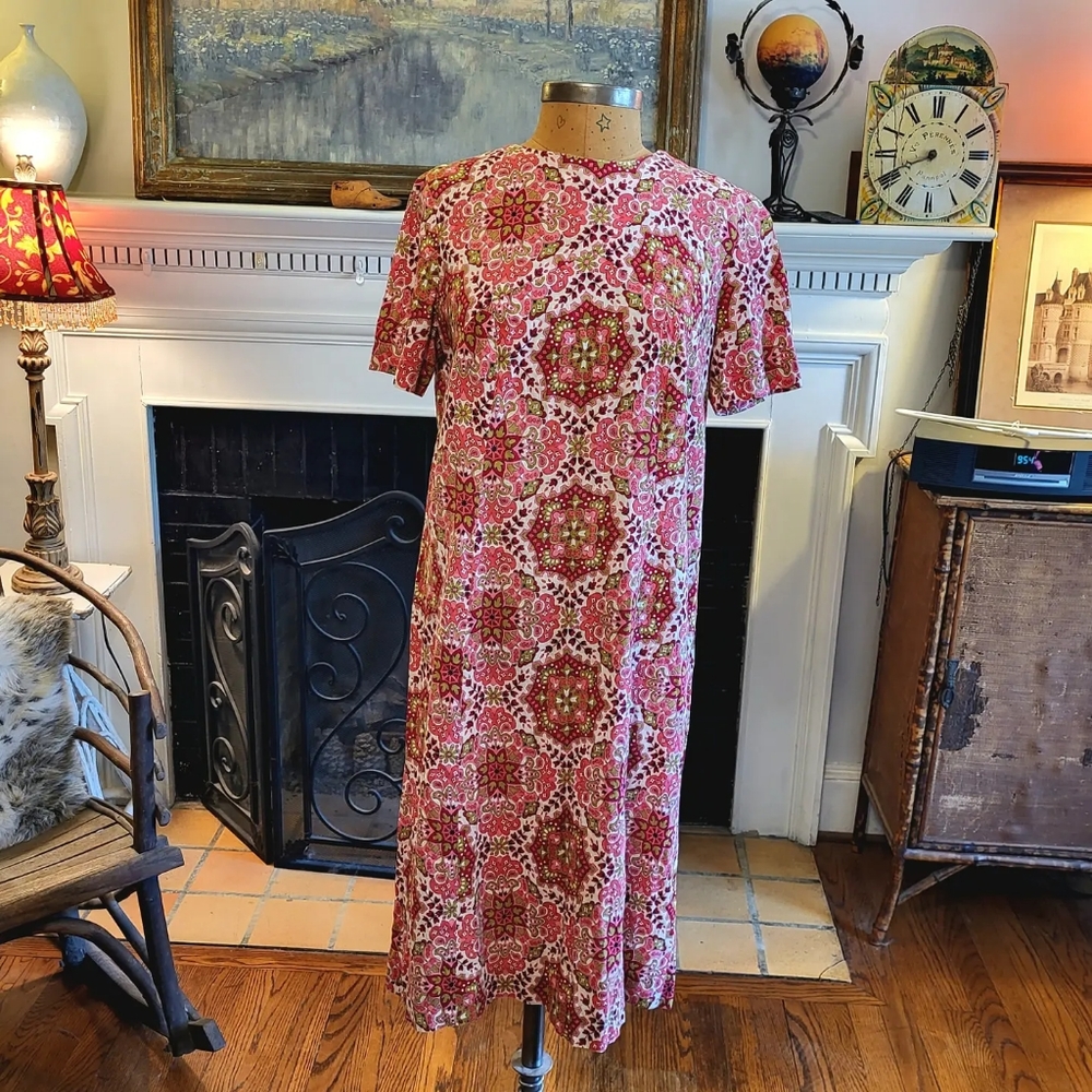Homemade 1960s pink floral mod chore dress